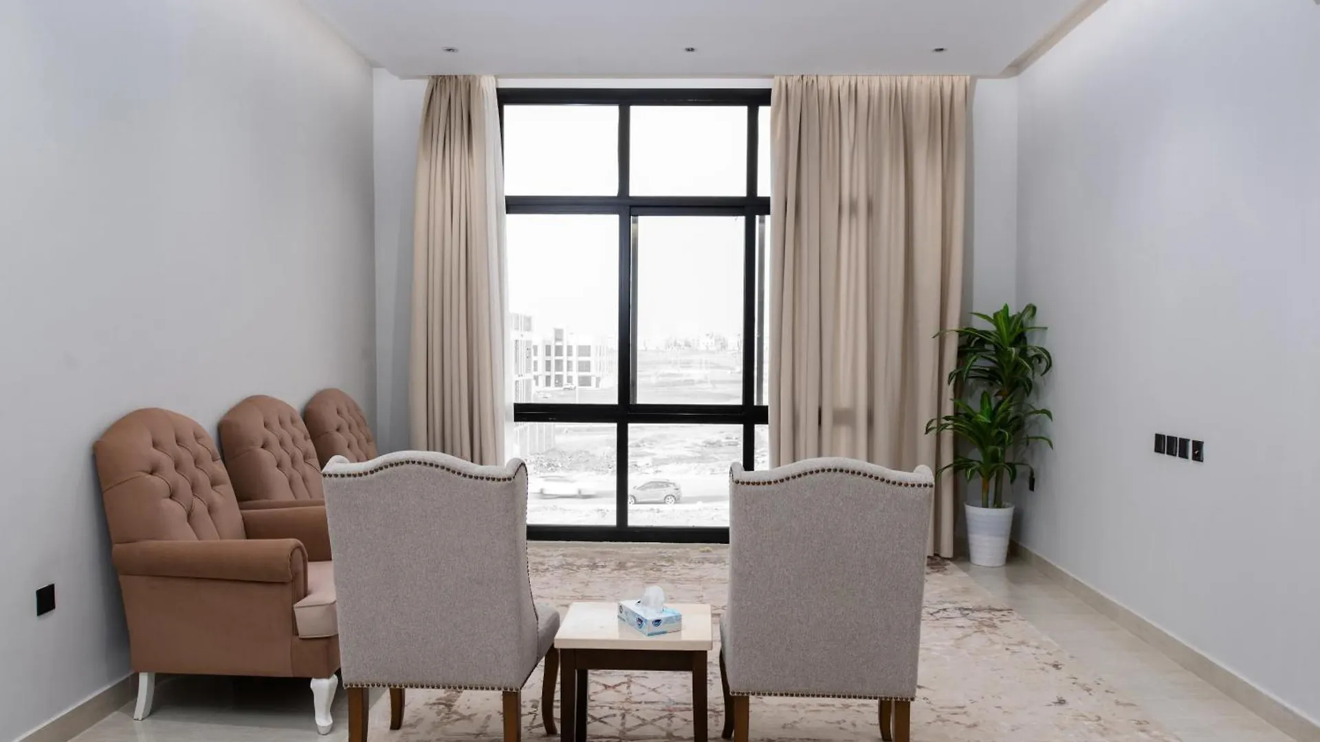 اجنحة غرس الفاخرةd18 Apartment Medina