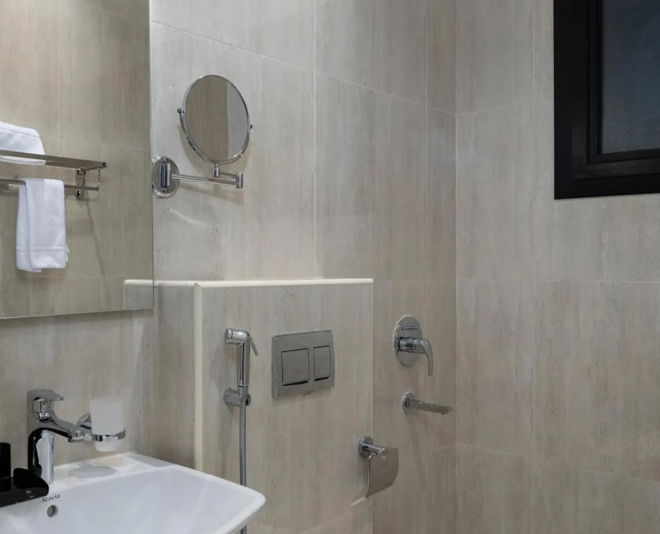 اجنحة غرس الفاخرةd18 Apartment Medina